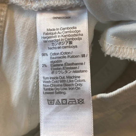 Madewell The Mid-Rise Perfect Vintage Jean in Vintage Canvas, 16849 - Picture 14 of 16